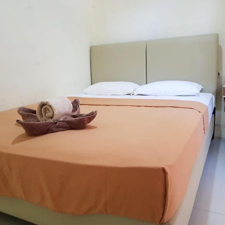 Appartamento Isola Gili Gili Trawangan Esterno foto