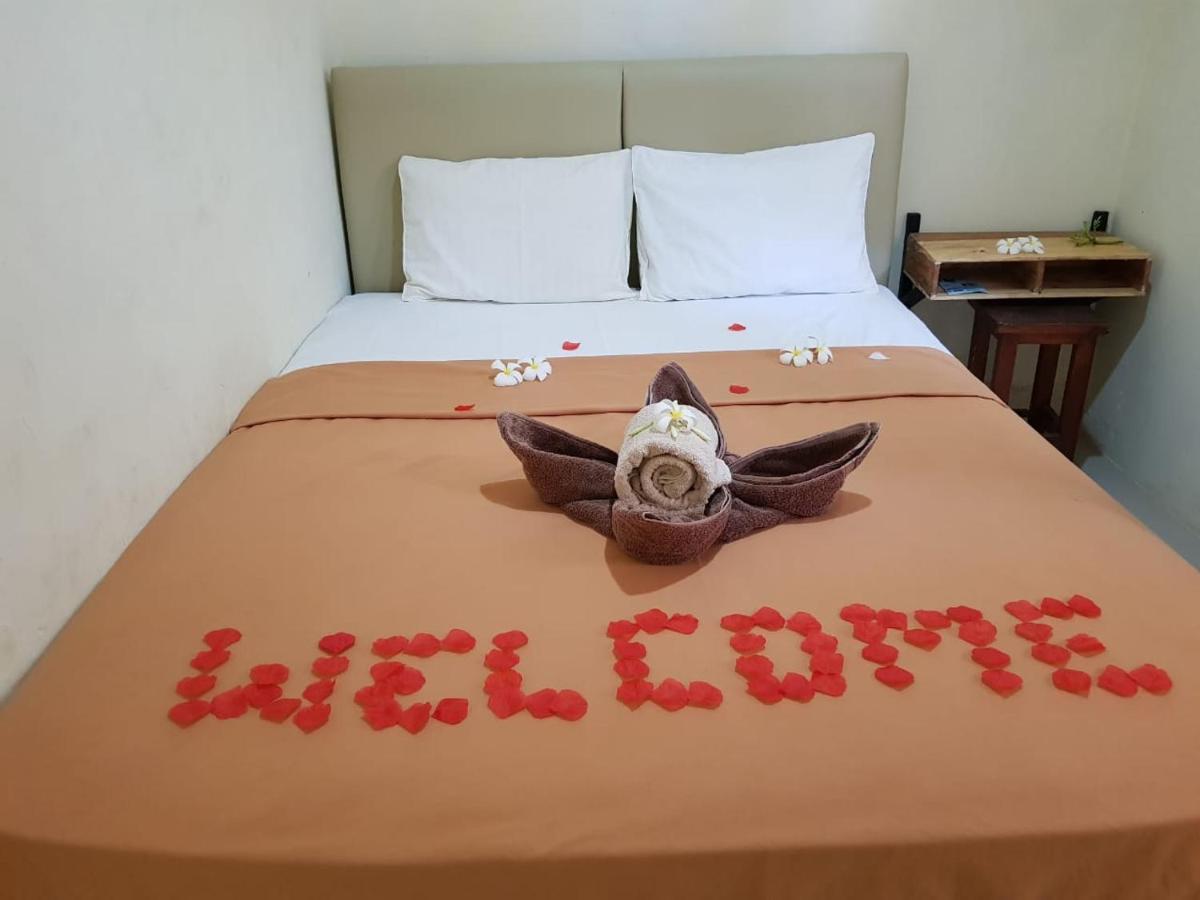 Appartamento Isola Gili Gili Trawangan Esterno foto